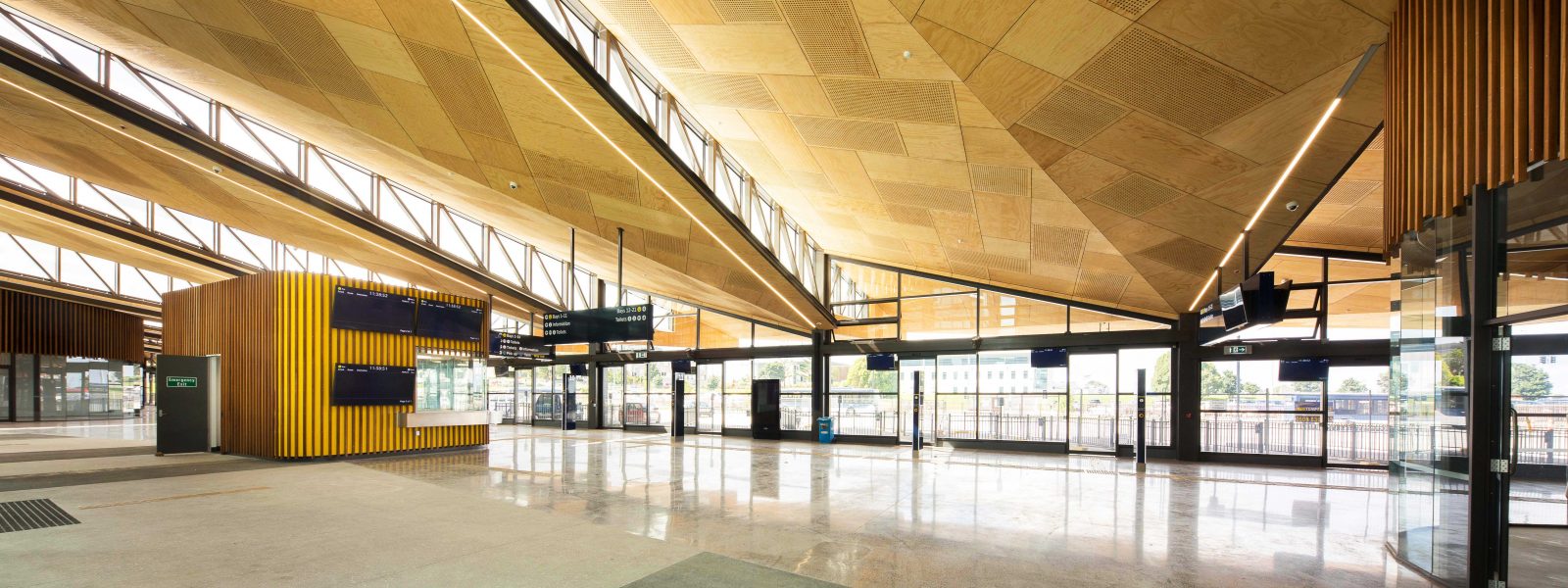 Manukau-bus-station-#7 Manukau-bus-station-#7
