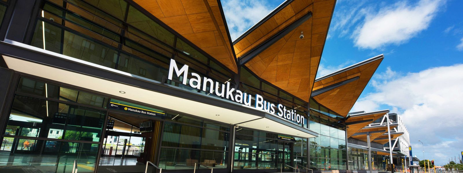 Manukau-bus-station-#8